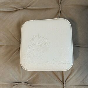 White Floral Embossed Jewelry Case